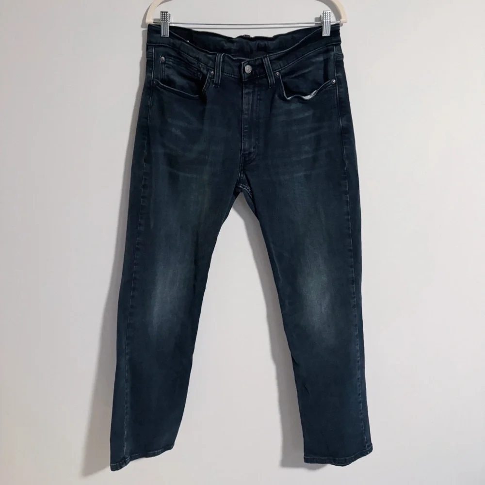 Levi’s - 514 Straight Fit Dark Blue Jeans